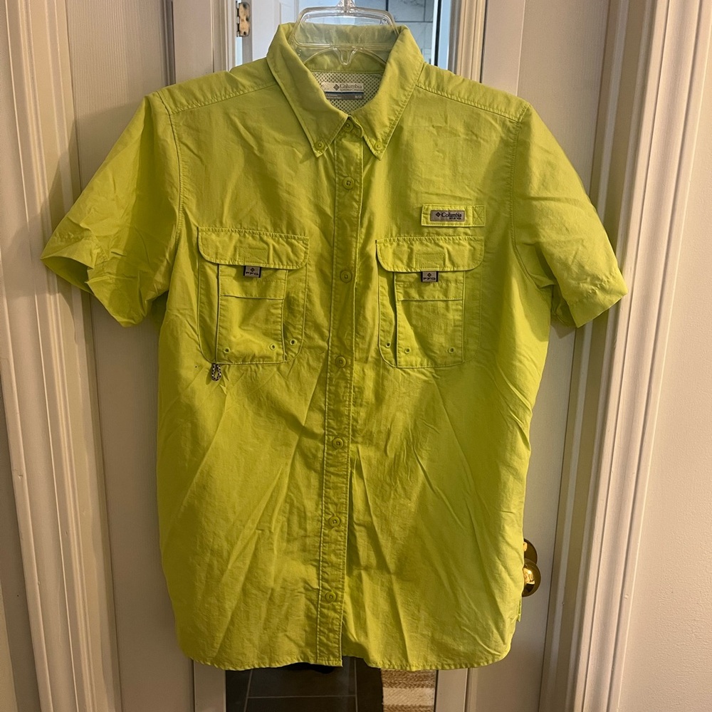 Columbia Women’s Lime Button-Down Shirt